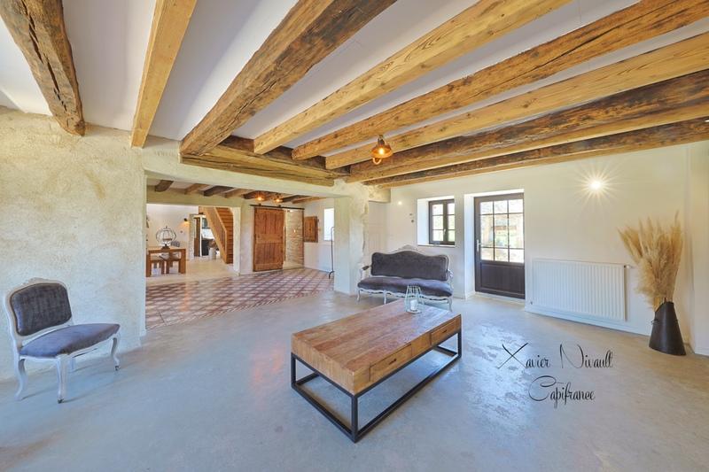 Longère - 355 m² - 11 pièces