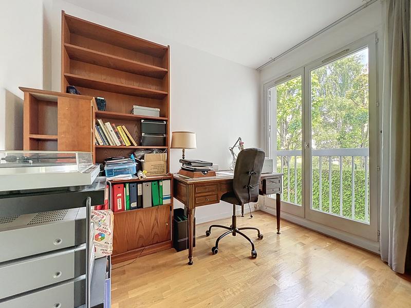 Appartement - 94 m² - 5 pièces