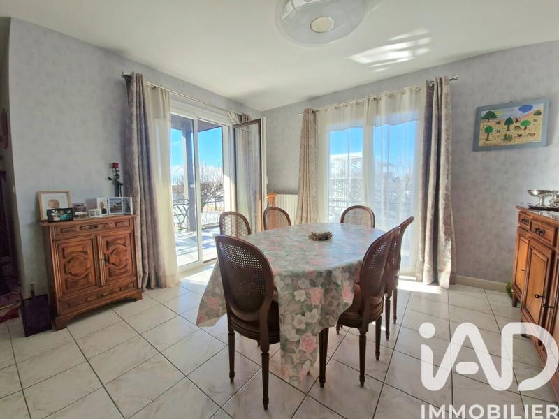 Maison - 160 m² - 7 pièces