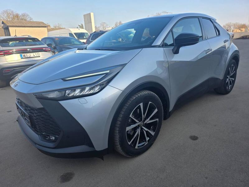 Toyota c-Hr hybride 140
