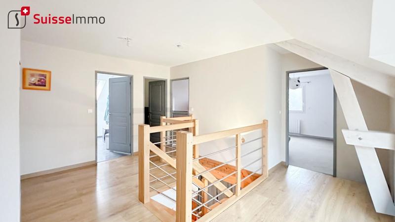 Maison - 208 m² - 7 pièces