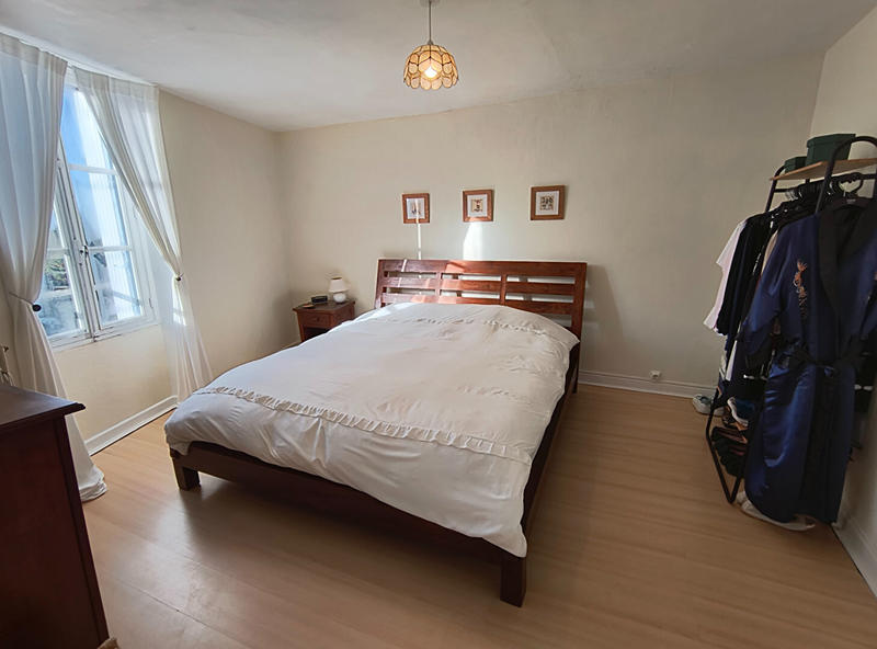 Maison - 176 m² - 6 pièces