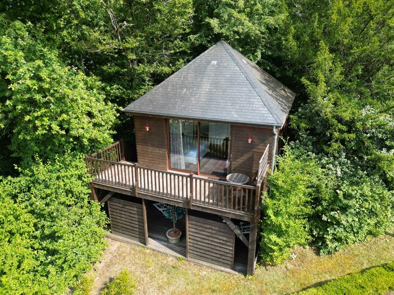 Château - 1 000 m² - 32 pièces