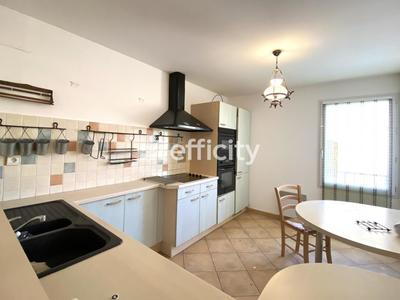 Appartement - 113 m² - 4 pièces