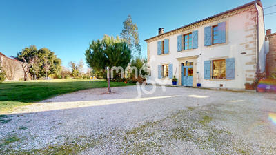 Maison - 165 m² - 6 pièces