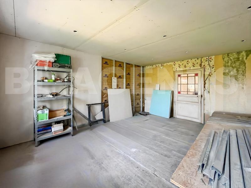 Maison - 185 m² - 8 pièces