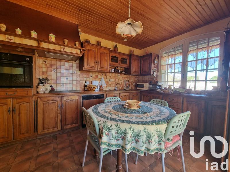 Maison - 210 m² - 7 pièces