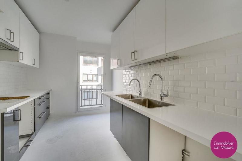 Appartement - 102 m² - 5 pièces