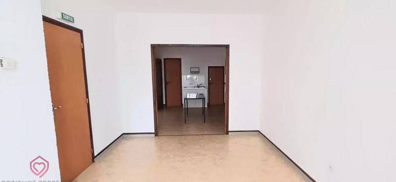 Propriété - 640 m² - 31 pièces