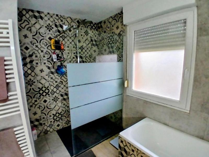 Maison - 105 m² - 4 pièces