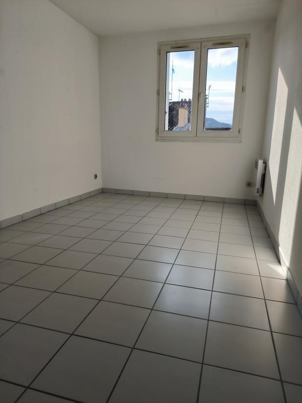 Appartement - 80 m² - 3 pièces