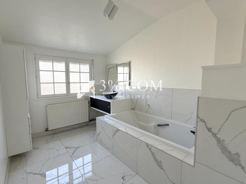 Maison - 108 m² - 5 pièces