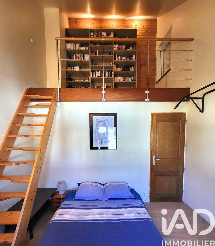 Maison - 180 m² - 8 pièces