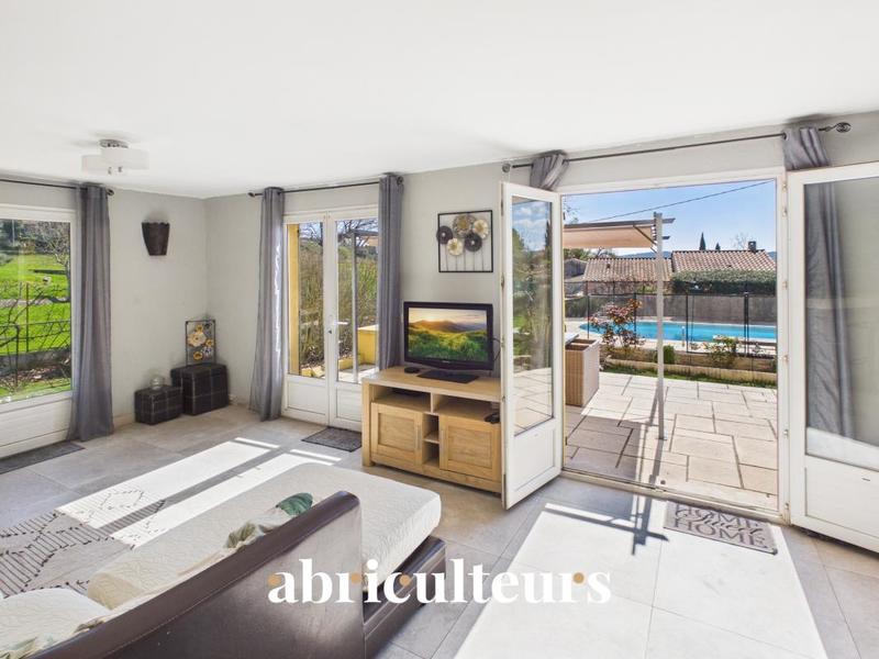 Maison ancienne - 15 m² - 5 pièces