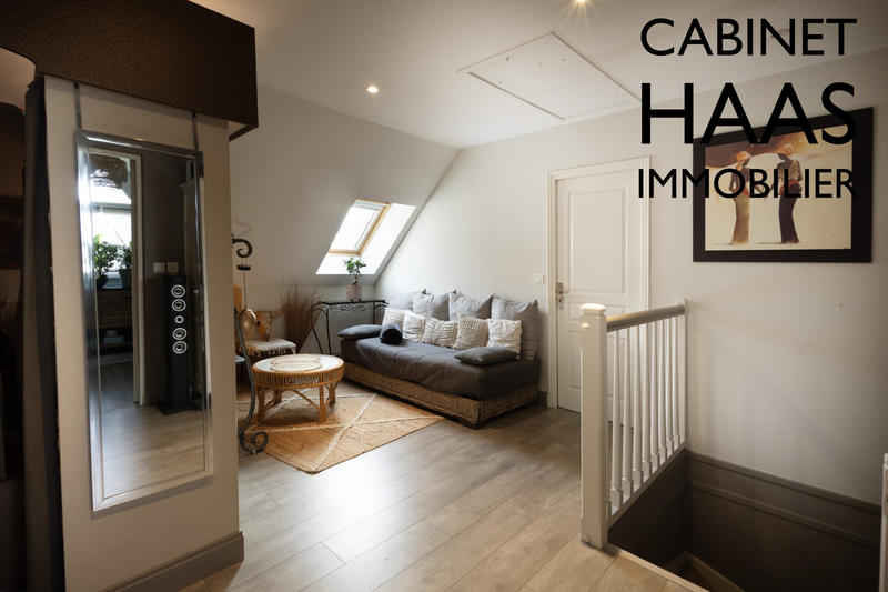 Maison contemporaine - 213 m² - 12 pièces