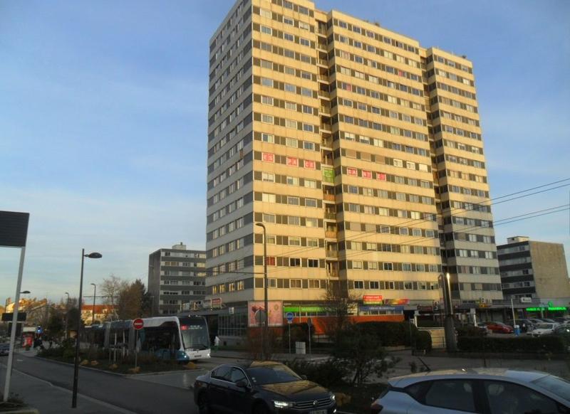 Appartement - 82 m² - 4 pièces