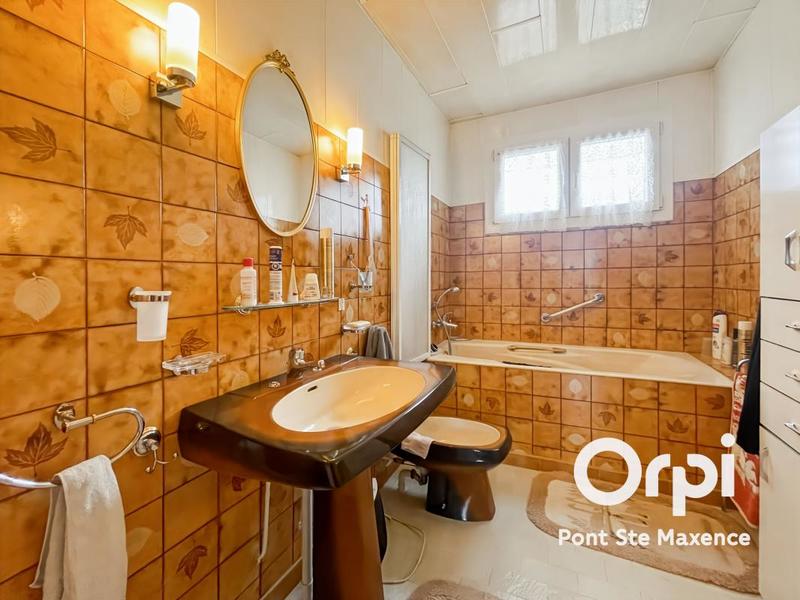 Maison - 130 m² - 4 pièces