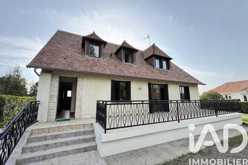 Maison - 176 m² - 6 pièces