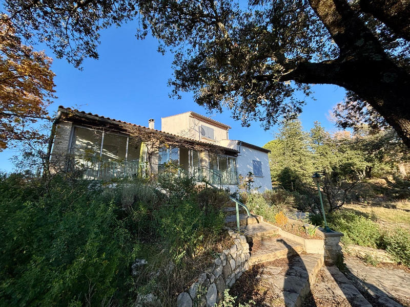 Villa - 149 m² - 6 pièces