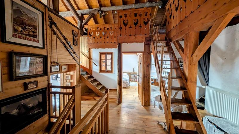 Maison - 189 m² - 6 pièces