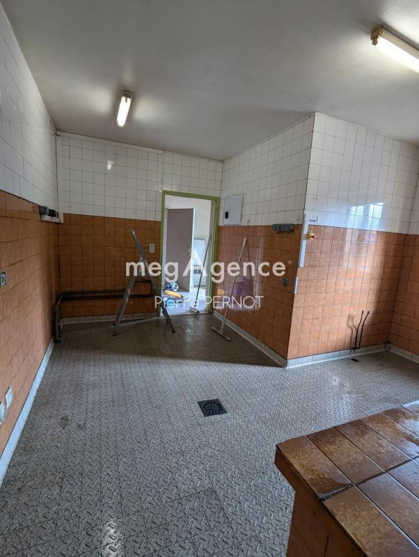 Immeuble - 360 m² - 2 pièces