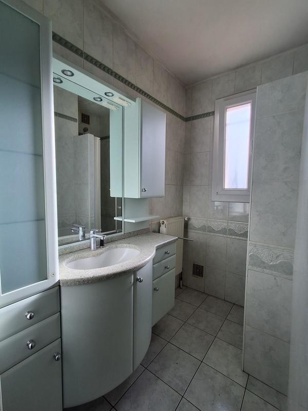 Immeuble - 230 m² - 12 pièces