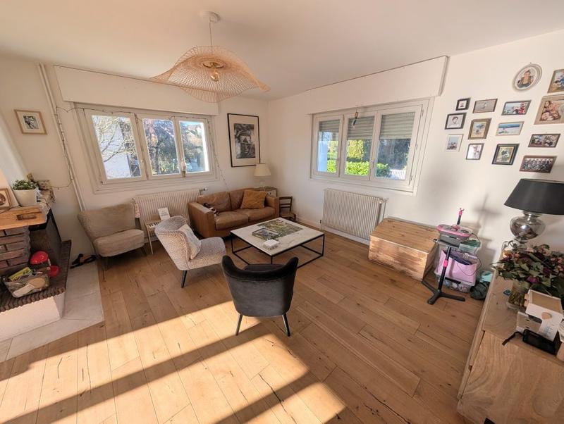 Maison - 157 m² - 7 pièces