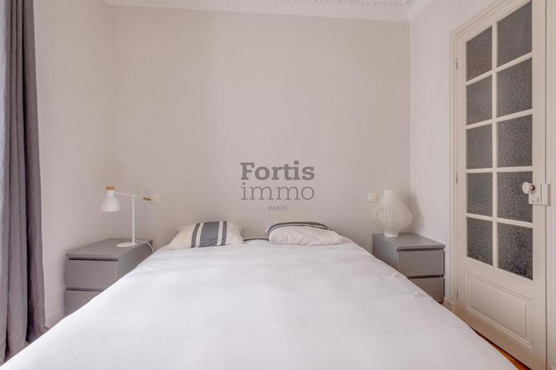 Appartement ancien - 57 m² - 3 pièces