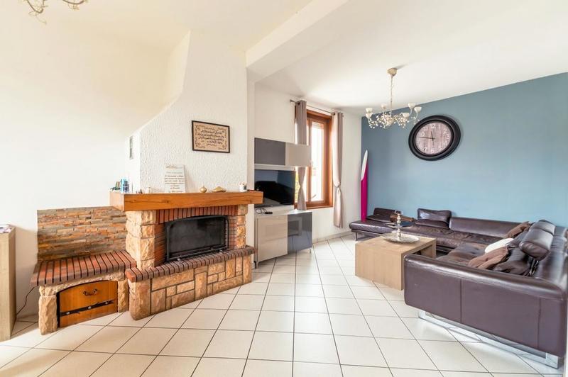 Maison - 160 m² - 5 pièces