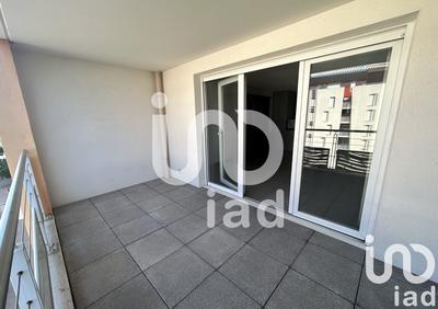 Appartement - 75 m² - 3 pièces