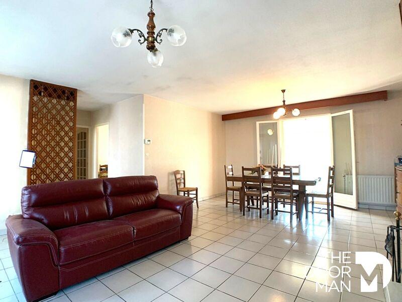 Maison - 130 m² - 5 pièces