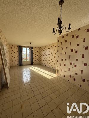 Maison - 83 m² - 4 pièces