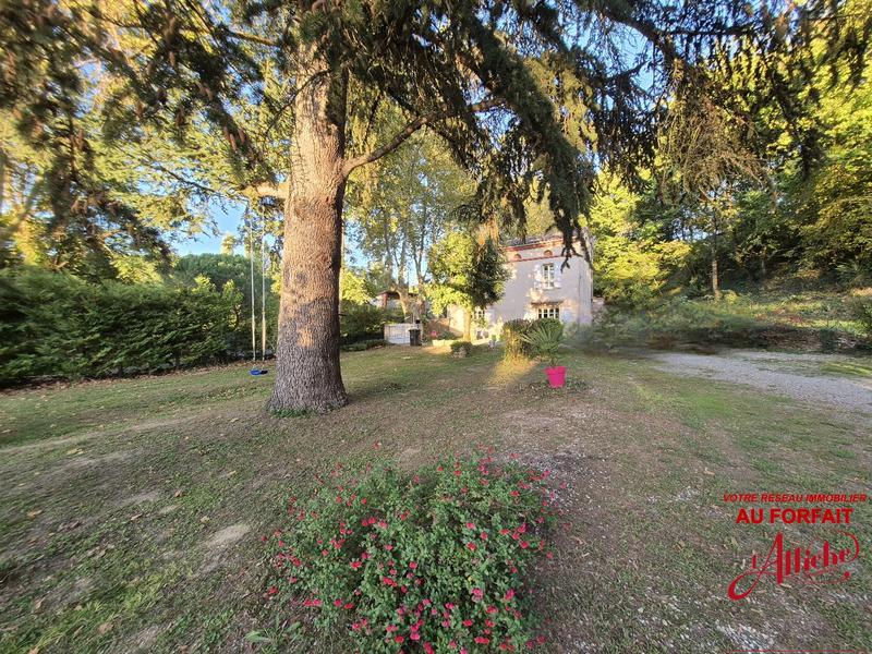 Maison - 138 m² - 5 pièces