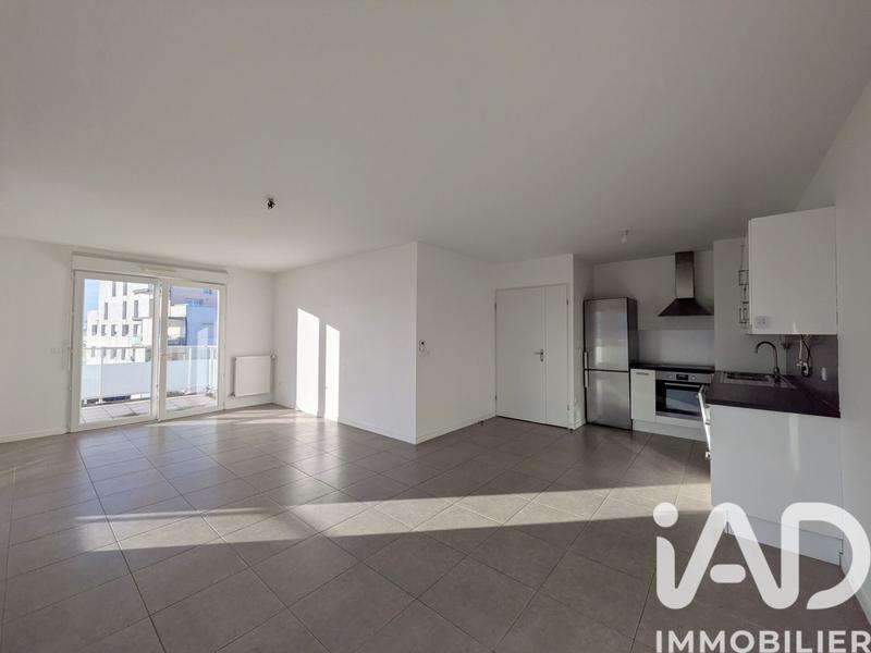 Appartement - 84 m² - 4 pièces