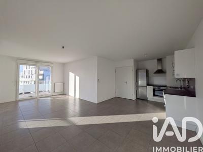 Appartement - 84 m² - 4 pièces