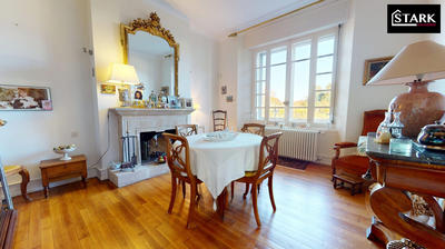 Maison ancienne - 235 m² - 8 pièces