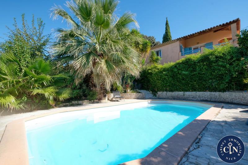 Maison - 157 m² - 5 pièces