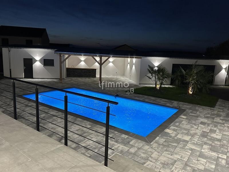 Maison - 183 m² - 6 pièces