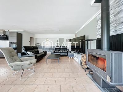 Maison - 165 m² - 7 pièces