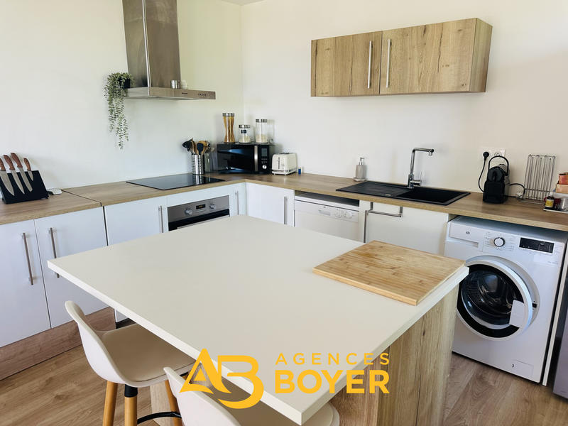 Appartement - 94 m² - 4 pièces