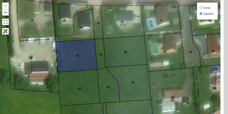 Terrain constructible - 1 000 m²