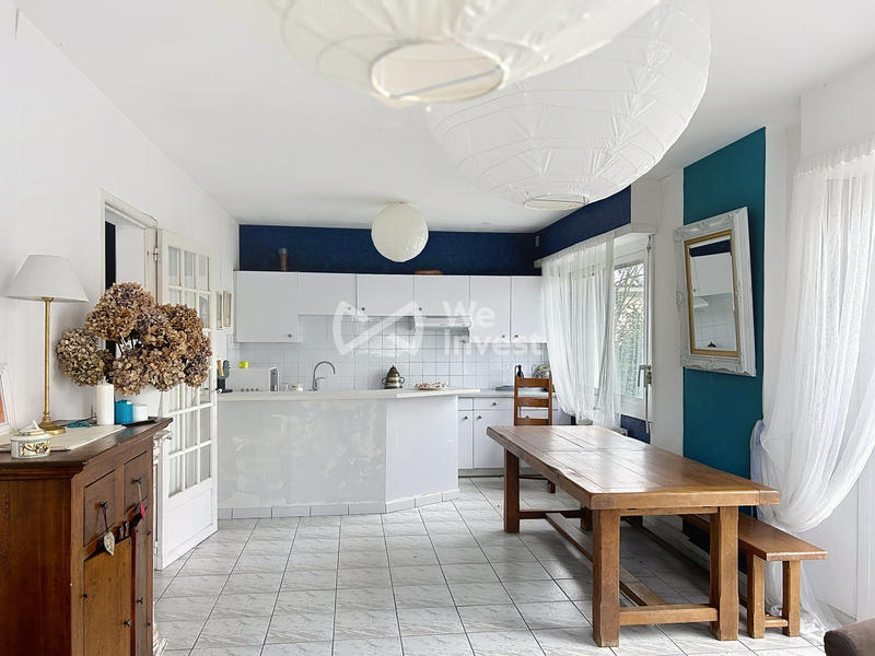 Appartement - 90 m² - 4 pièces