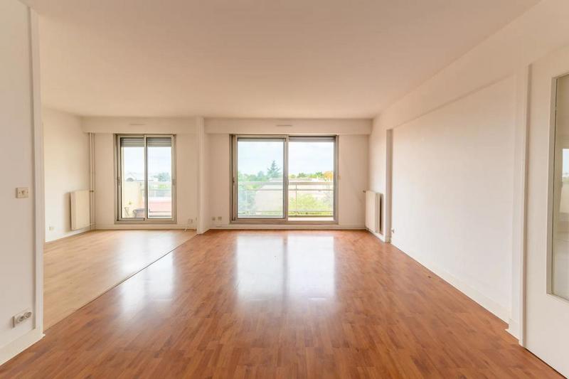 Appartement - 80 m² - 4 pièces