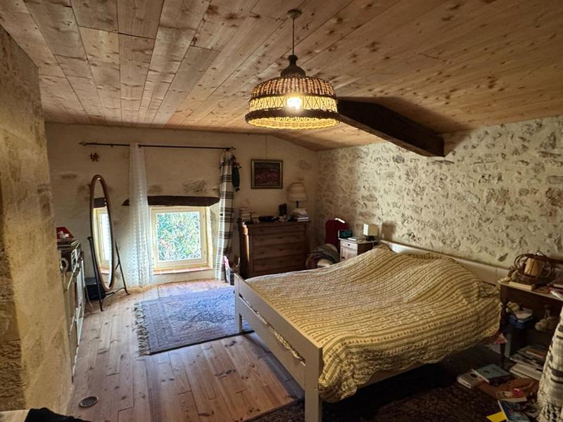 Maison - 187 m² - 6 pièces