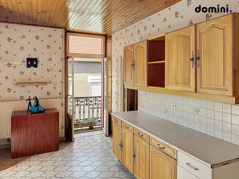 Appartement - 100 m² - 7 pièces