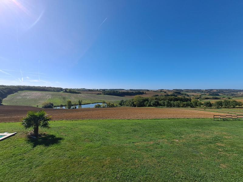 Maison - 164 m² - 7 pièces