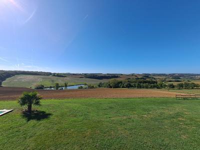 Maison - 164 m² - 7 pièces