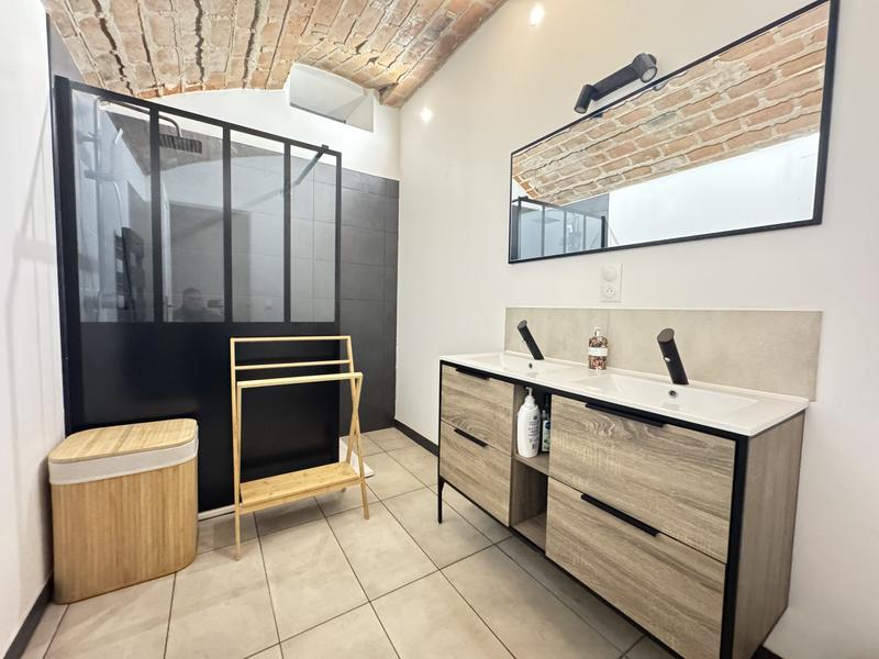 Appartement - 85 m² - 3 pièces