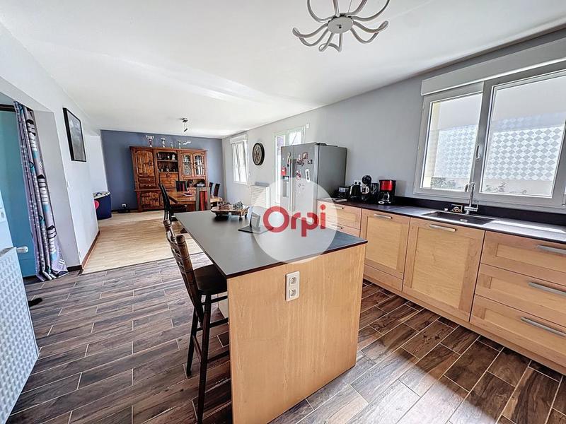 Maison - 102 m² - 5 pièces