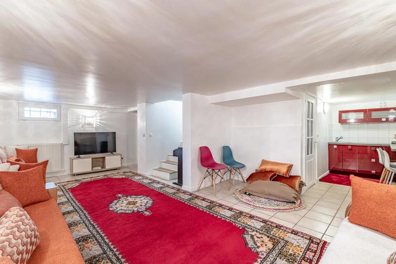 Maison - 90 m² - 5 pièces